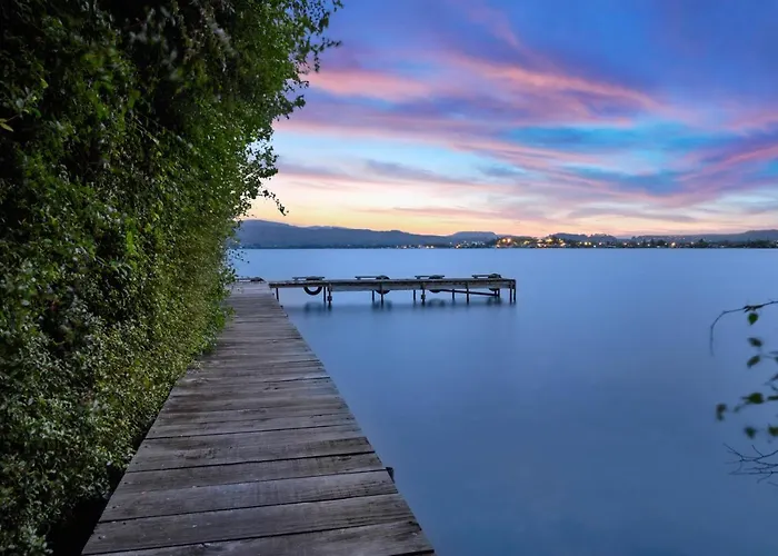 Black Swan Lakeside Boutique 5*