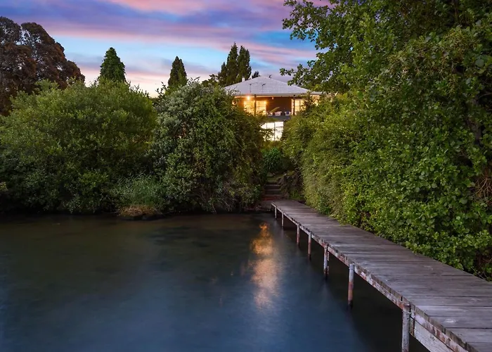 Hotel Black Swan Lakeside Boutique Rotorua