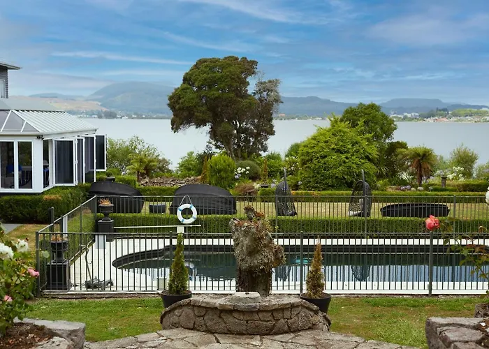 Hotel Black Swan Lakeside Boutique