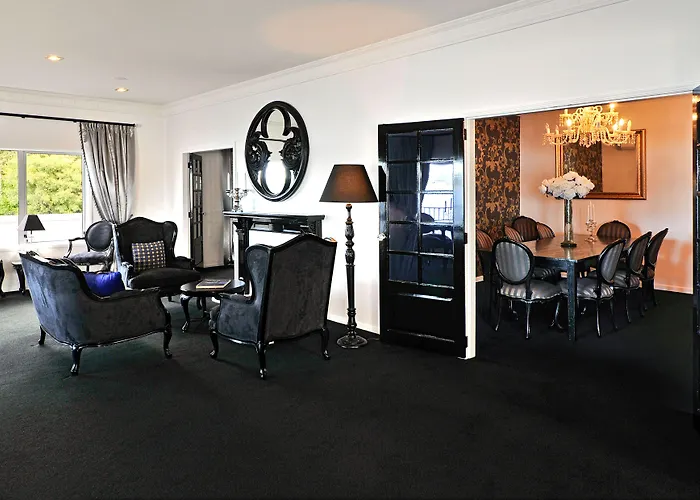 Black Swan Lakeside Boutique Hotel Rotorua