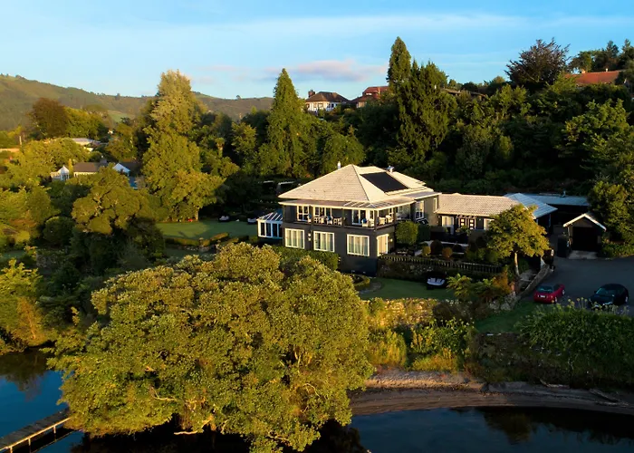 Black Swan Lakeside Boutique Rotorua