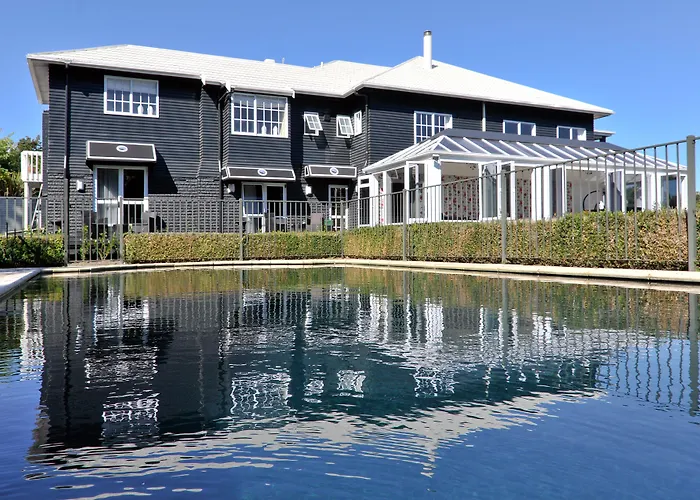 Hotel Black Swan Lakeside Boutique