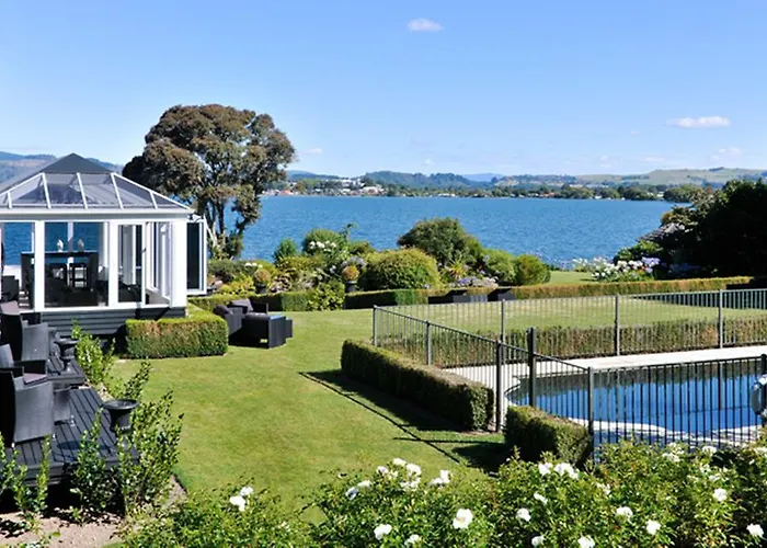Black Swan Lakeside Boutique Rotorua