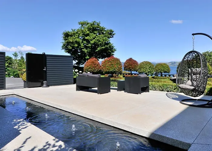 Hotel Black Swan Lakeside Boutique